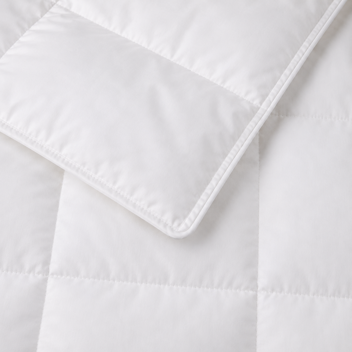 Sheridan Pure Indulgence Denmark 85/15 Goose Down & Feather Quilt