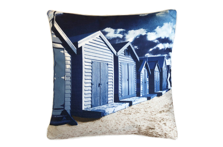 Zaab | DAYDREAM BEACH HUTS FILLED OUTDOOR CUSHION NAVY 50X50CM