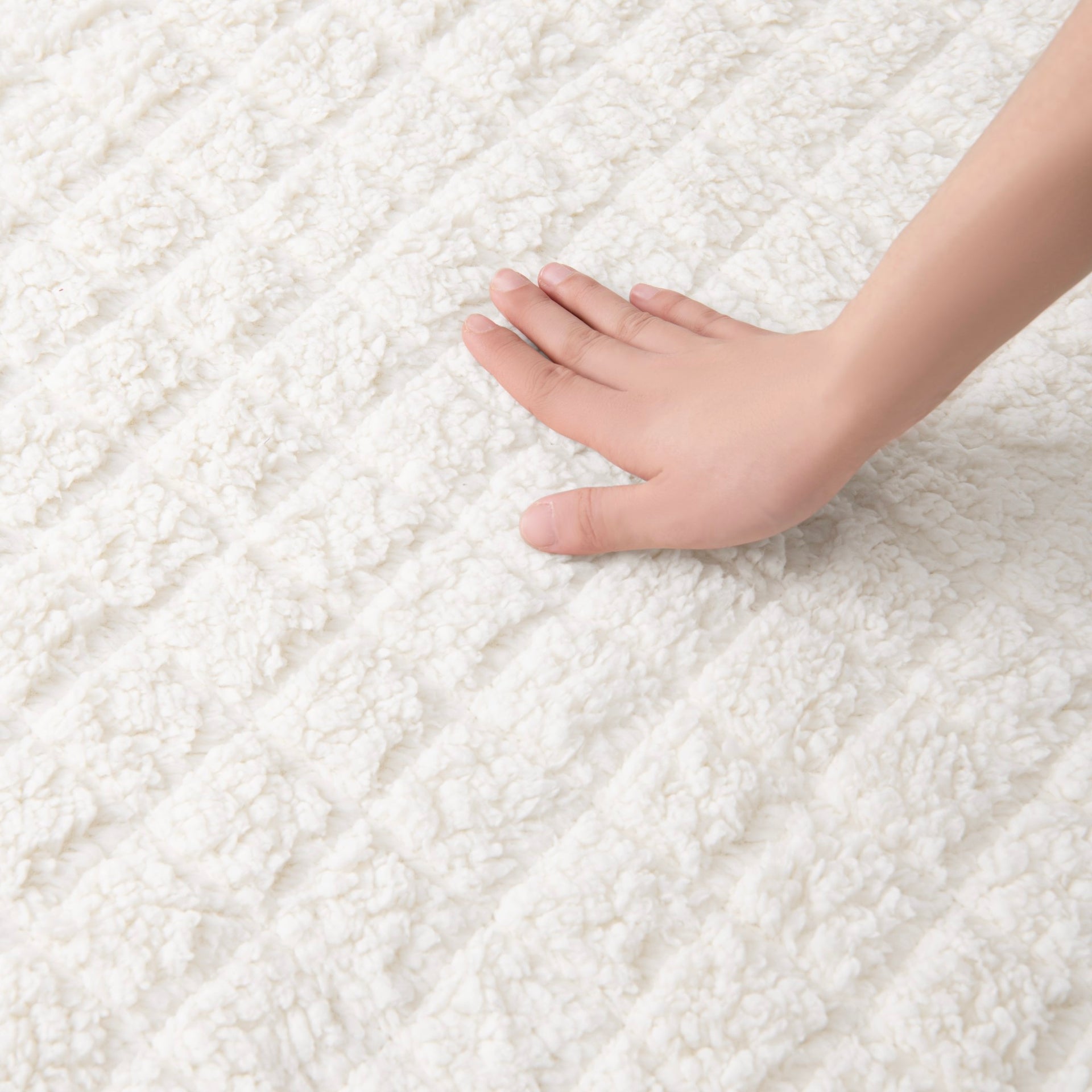 Dreamaker Pinsonic Sherpa Fleece Electric Blanket Luxe