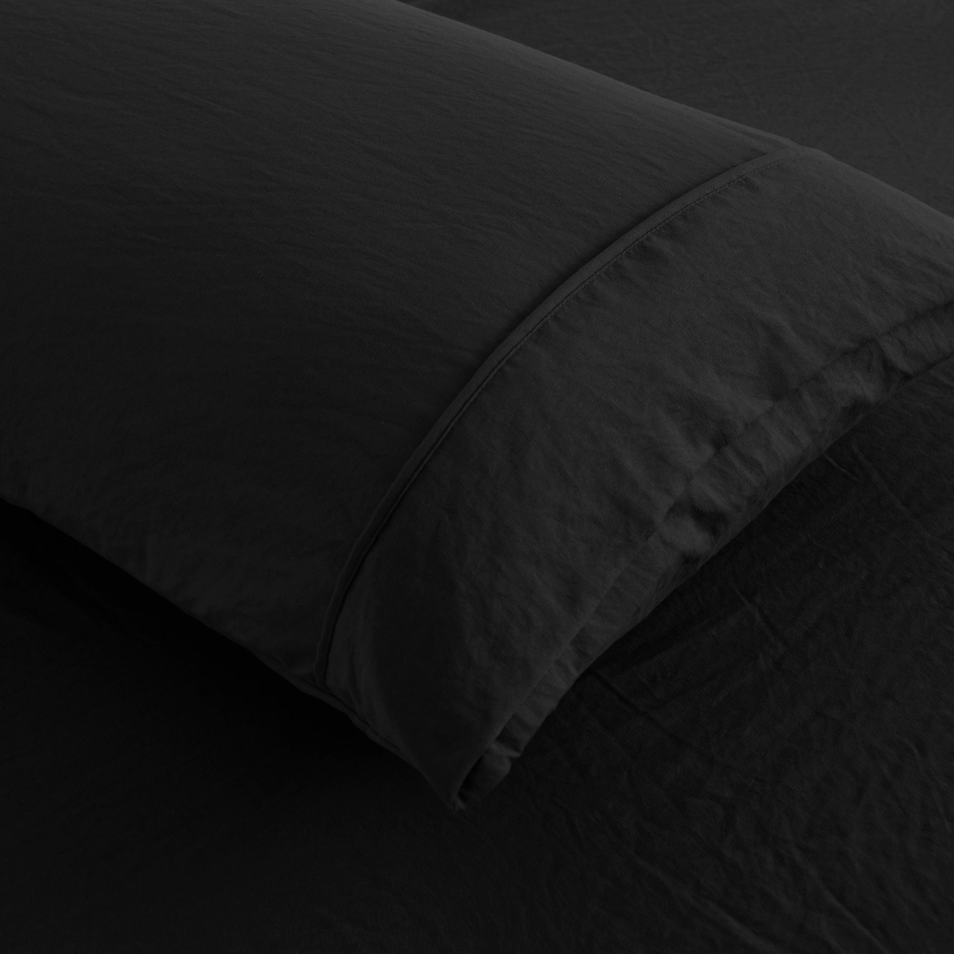 Dreamaker Fine Washed Microfibre Combo Fitted Sheet Set Black