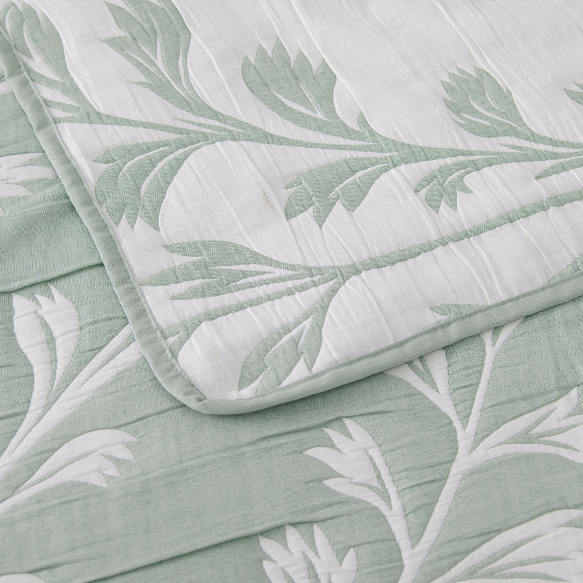 Bianca Bedding Vionelle Reversible Bedspread Set