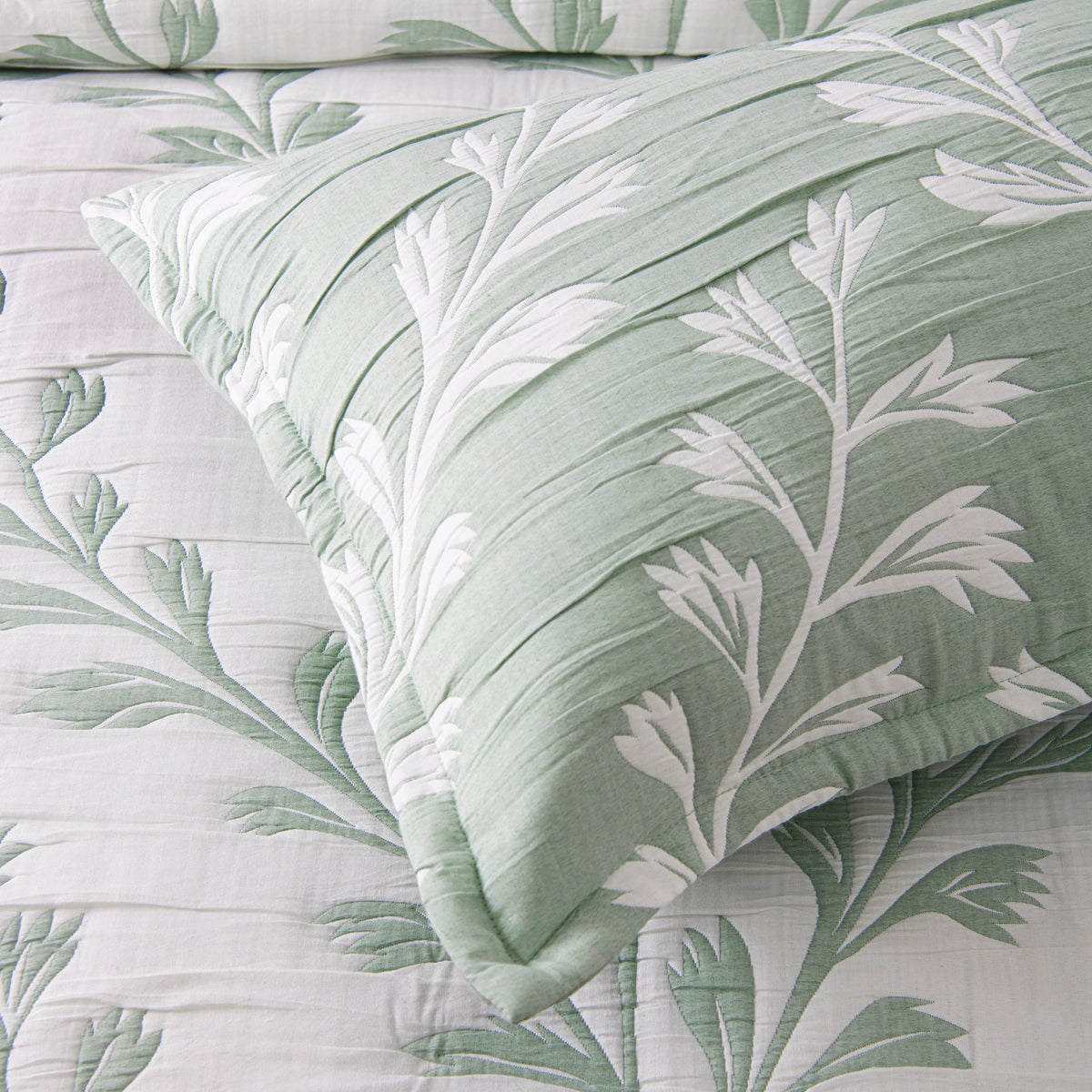 Bianca Bedding Vionelle Reversible Bedspread Set