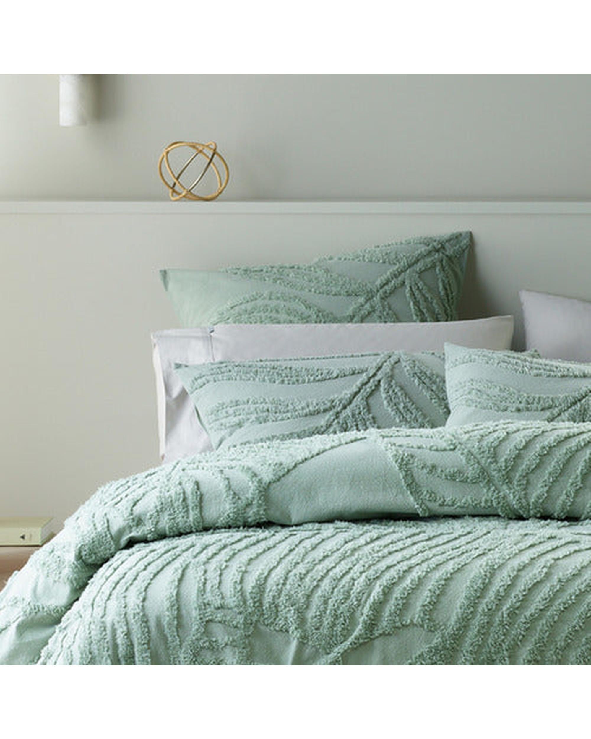 Bianca Bedding Foliage Bedspread Set Bianca Bedding