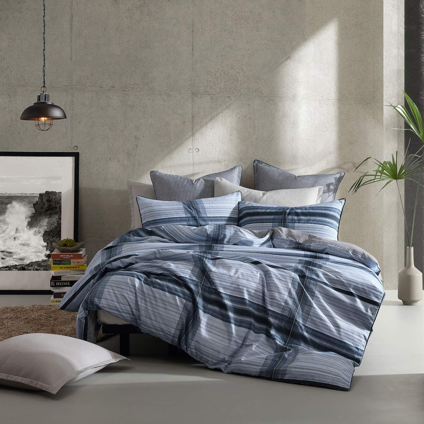 Logan & Mason GEORGIO NAVY QUILT COVER SET Logan & Mason