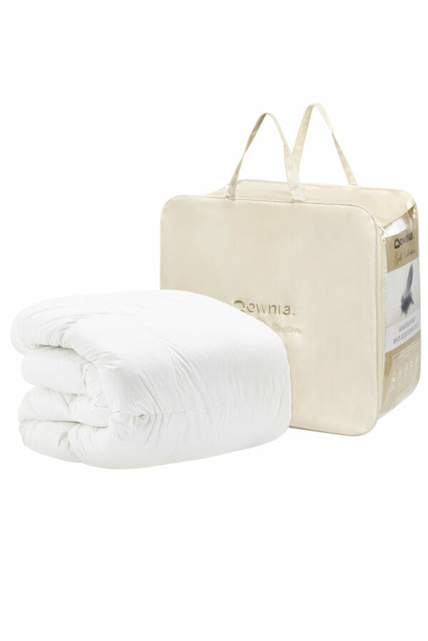 Downia Gold Collection ‘Signature Range’ quilt Downia