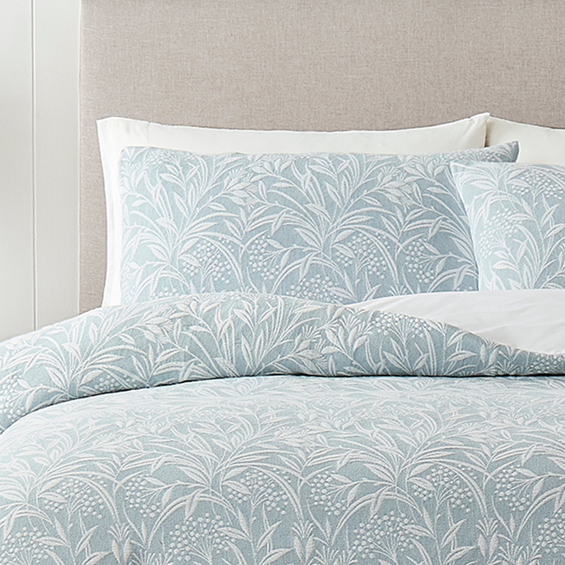 LAURA ASHLEY BARLEY QUILT COVER SET