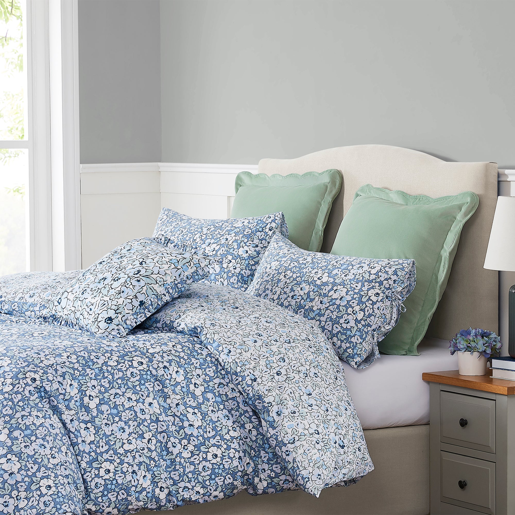 LAURA ASHLEY LIBBY QUILT COVER SET - BLUE