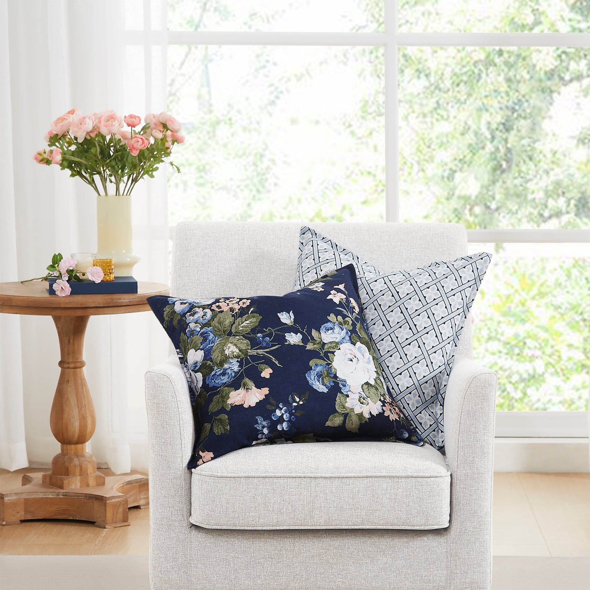 LAURA ASHLEY | ROSEMORE MIDNIGHT 50X50CM FILLED CUSHION Big Bedding Australia