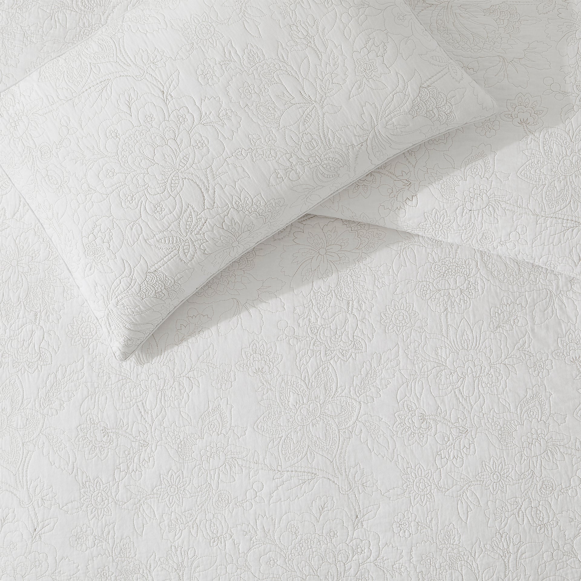 LAURA ASHLEY TRAILING LAURI QUILT COVER SET