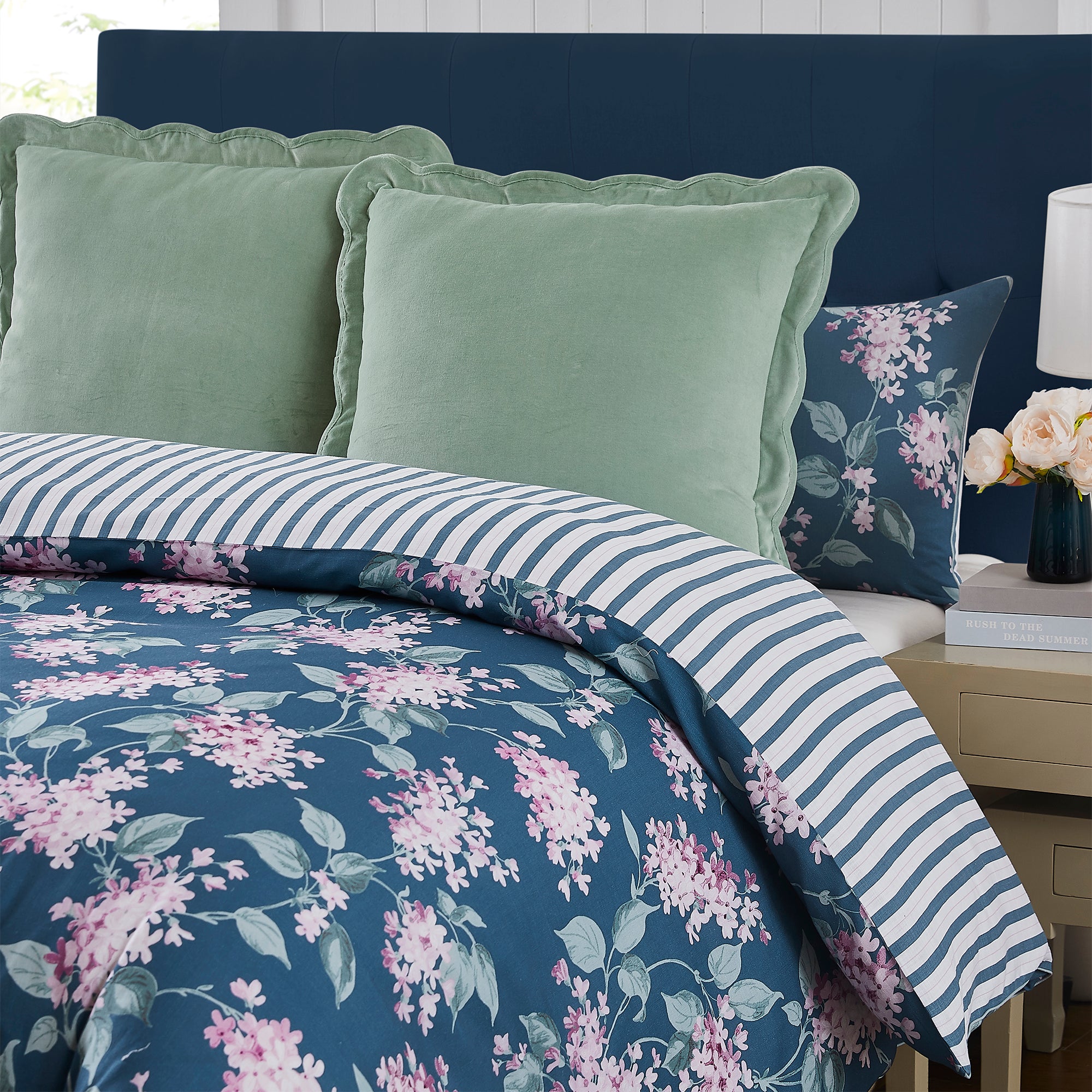 LAURA ASHLEY TRAILING VINT QUILT COVER SET