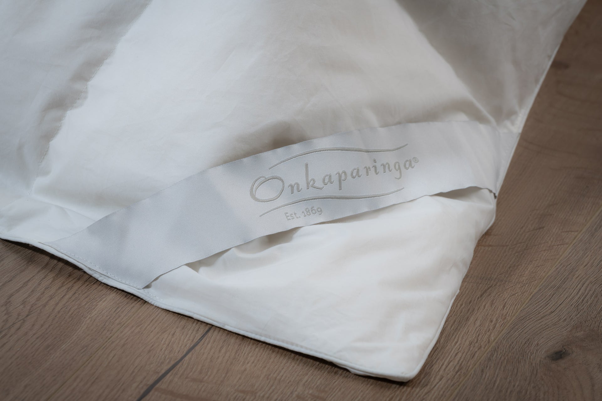 Onkaparinga 85/15 Hungarian Goose Down & Feather Quilt