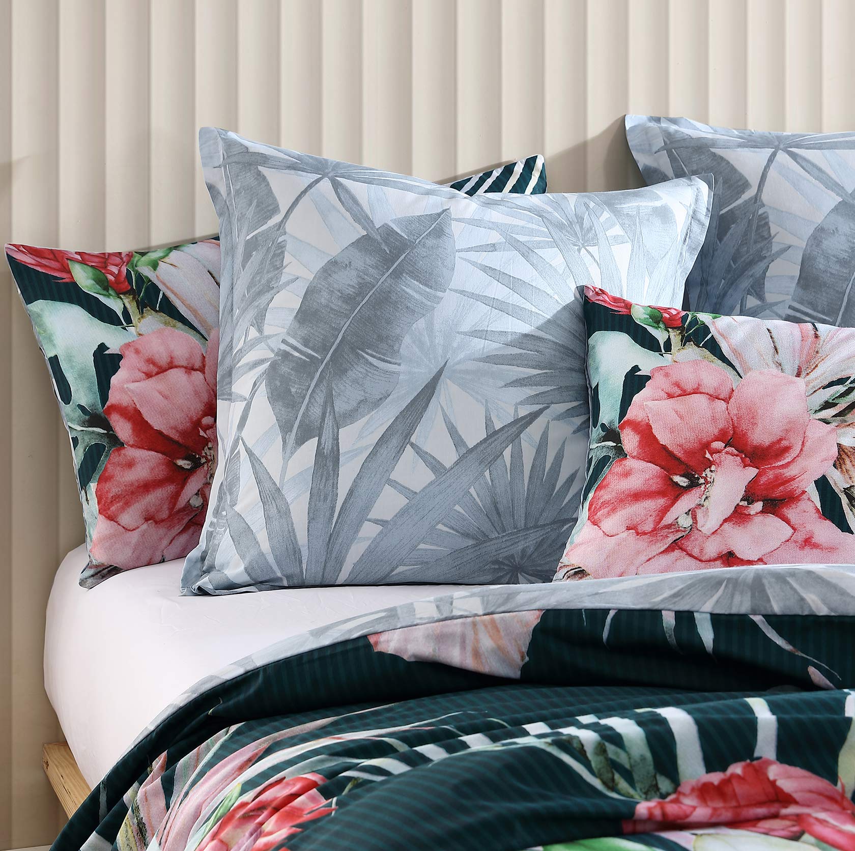 Logan & Mason PETRA TEAL QUILT COVER SET Logan & Mason