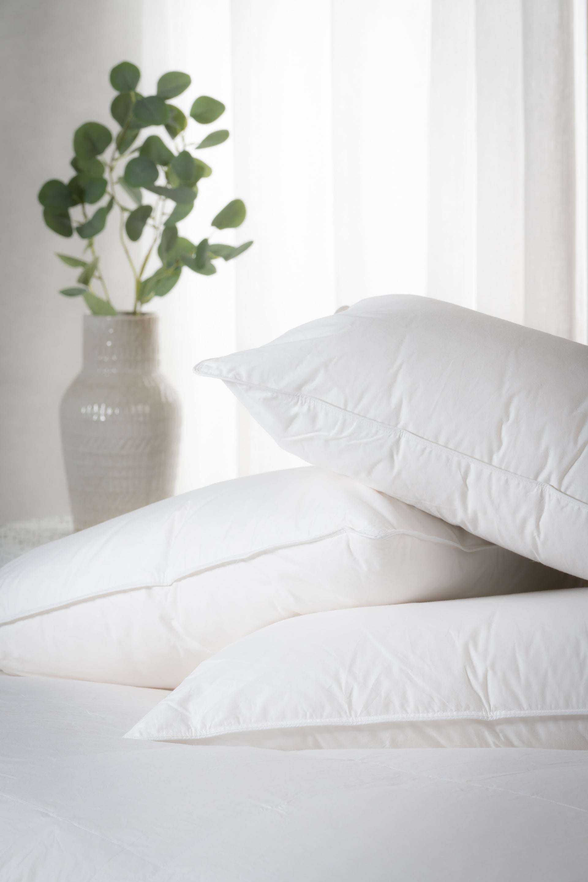 Onkaparinga 85/15 Hungarian Goose Down & Feather Surround Pillow