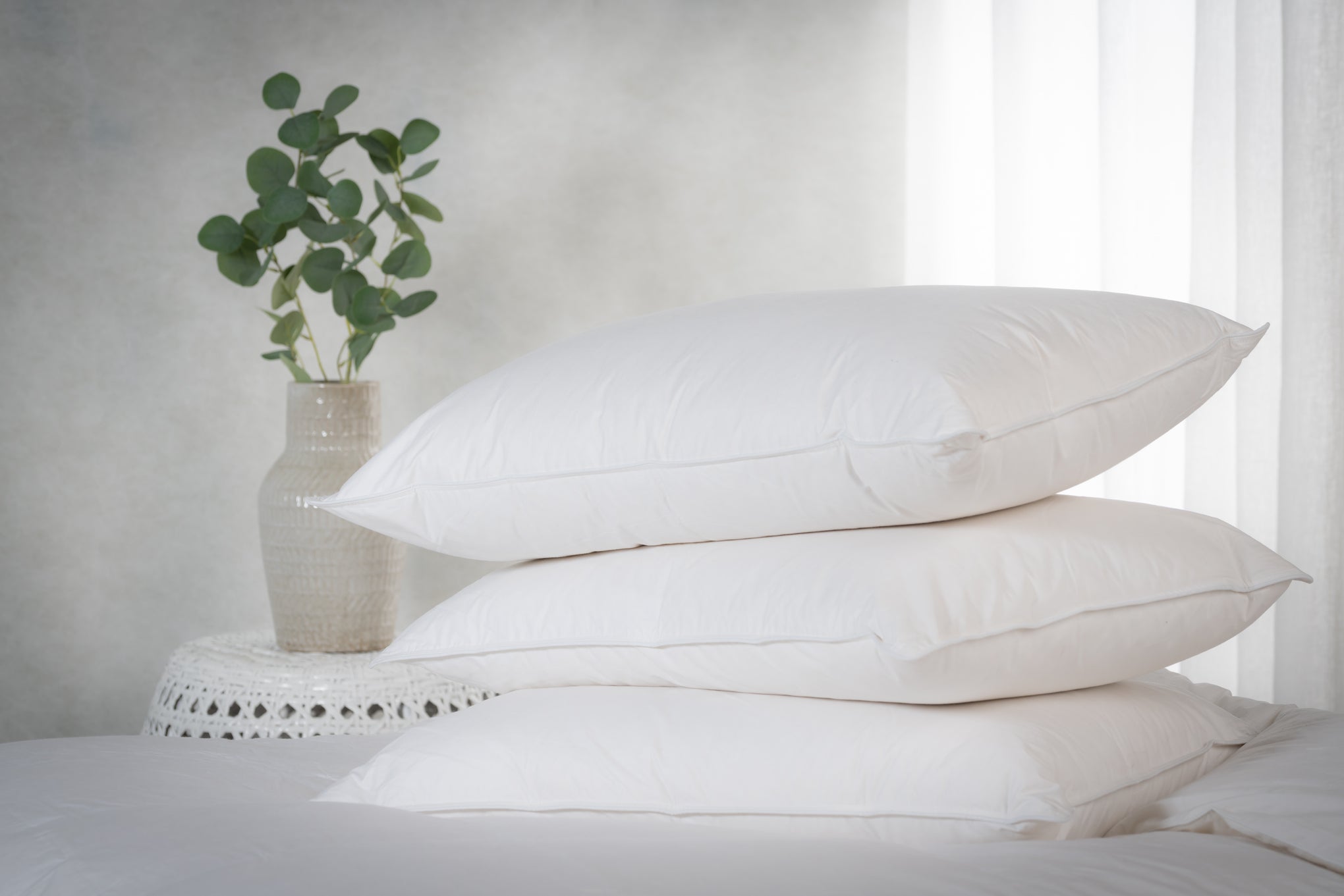 Onkaparinga 85/15 Hungarian Goose Down & Feather Surround Pillow