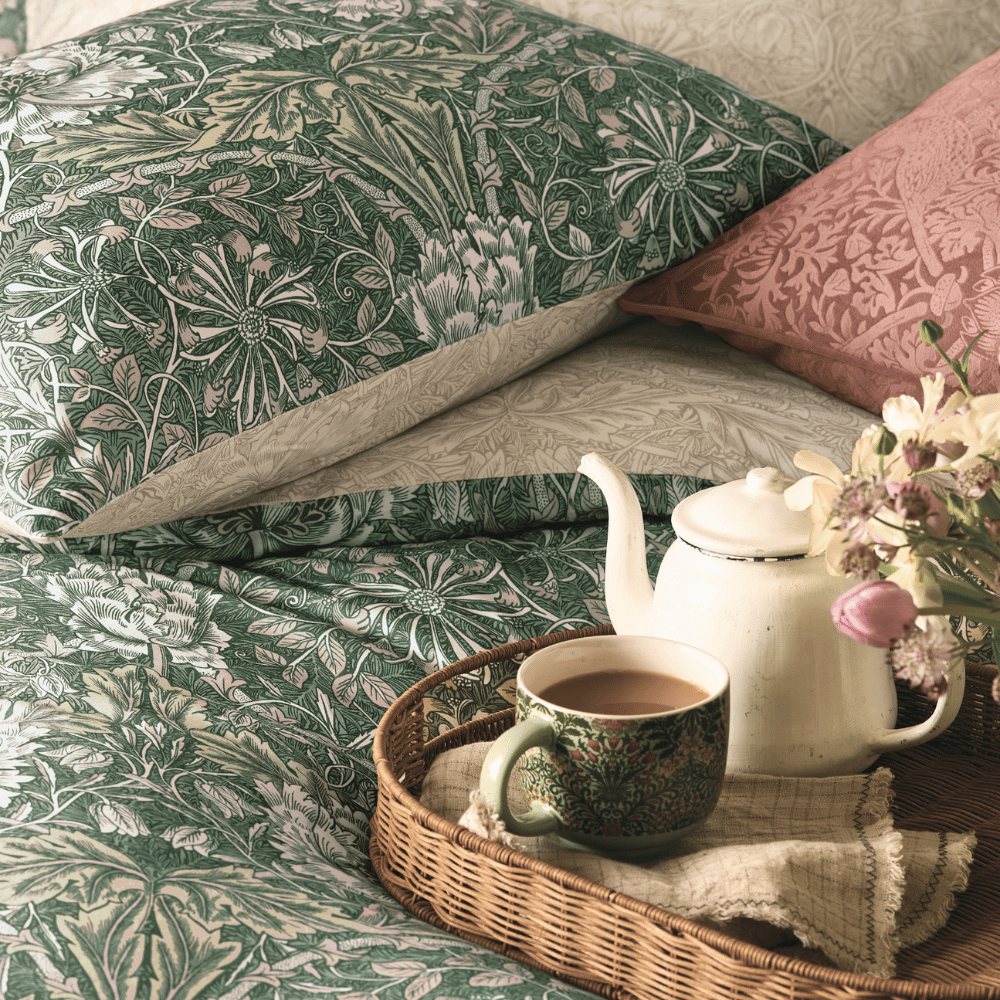 WILLIAM MORRIS AT HOME "Honeysuckle & Tulip" QUILT COVER SET