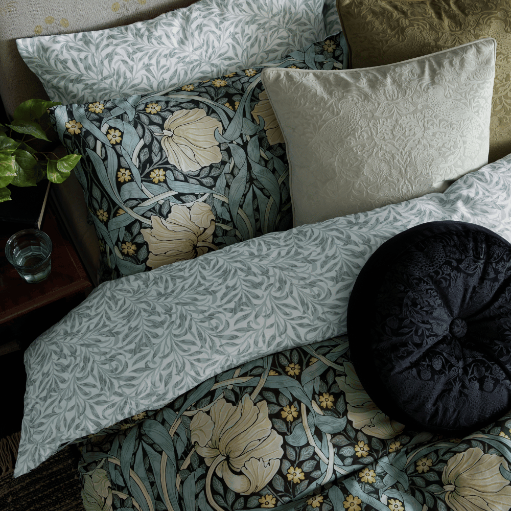 WILLIAM MORRIS AT HOME "Pimpernel" QUILT COVER SET