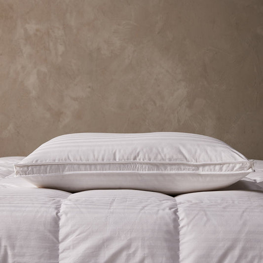 Puradown 80% Hungarian Goose Down 20% Feather Pillow