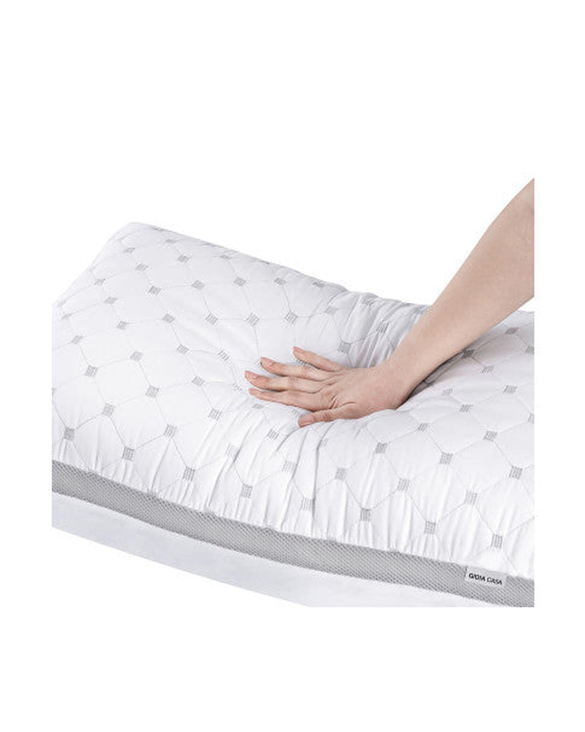 GIOIA CASA Luxury Bamboo Cooling Twin pack plush down-like pillows with 2 bonus quilted waterproof pillow protectors Giselle