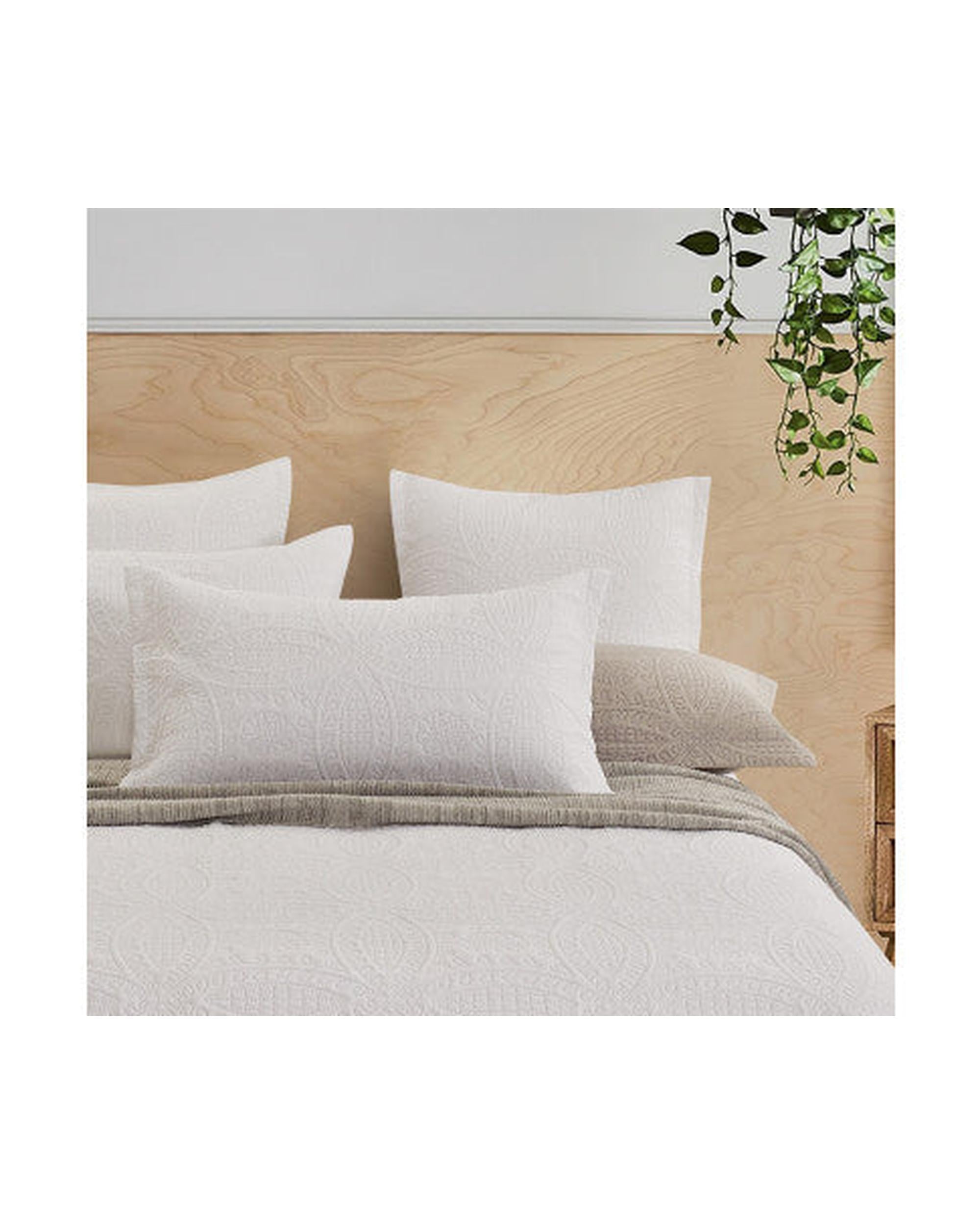 GIOIA CASA Lisbon Quilted 3 Pieces Embossed Coverlet Set - WHITE GIOIA CASA