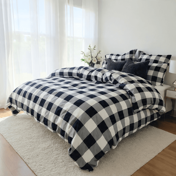 Amsons Quilt Cover Amsons Microfibre Quilt Cover Set - Black Grid