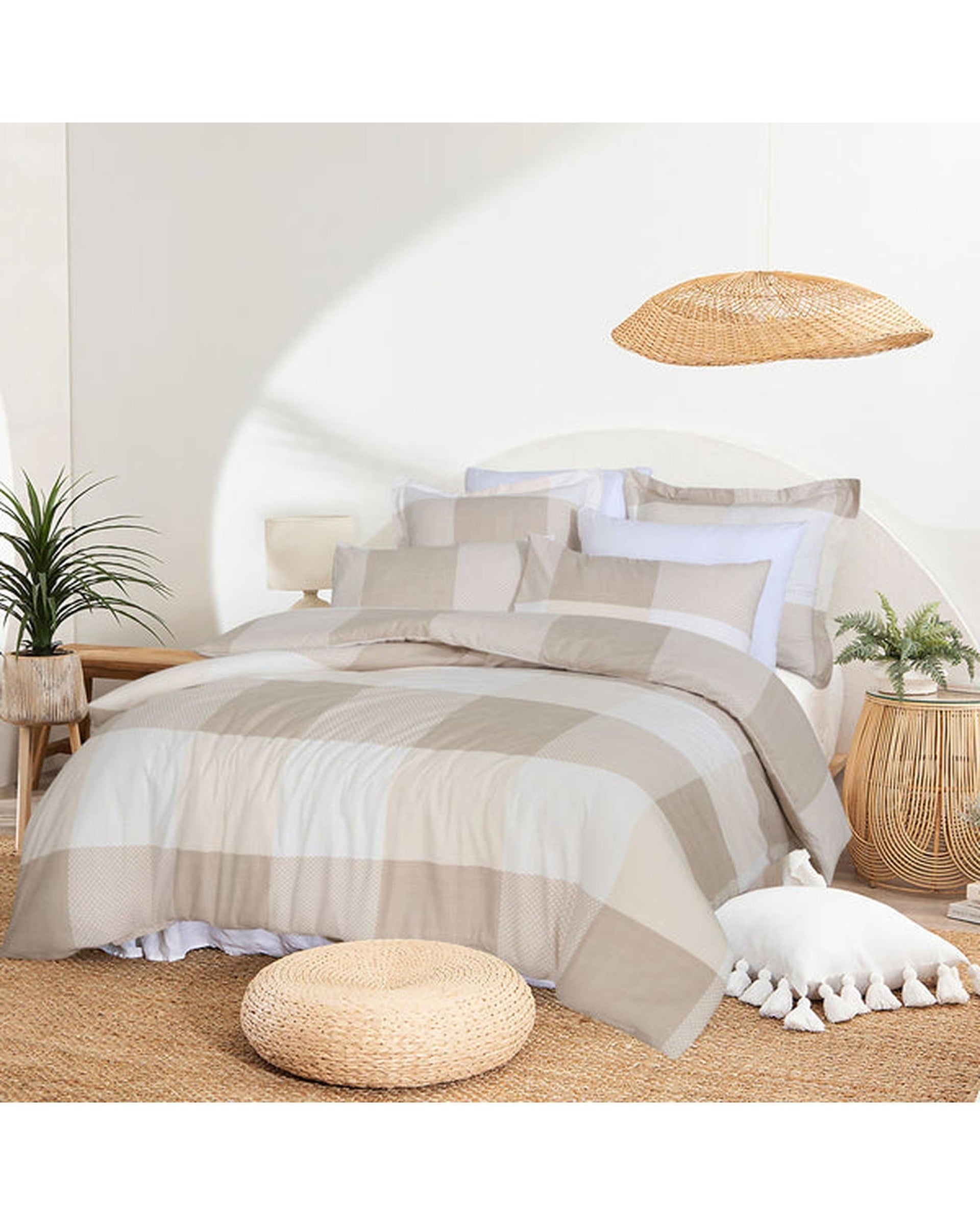 Amsons Quilt Cover Amsons Quilt Cover Set with Extra Standard Pillow Covers - Beige Check