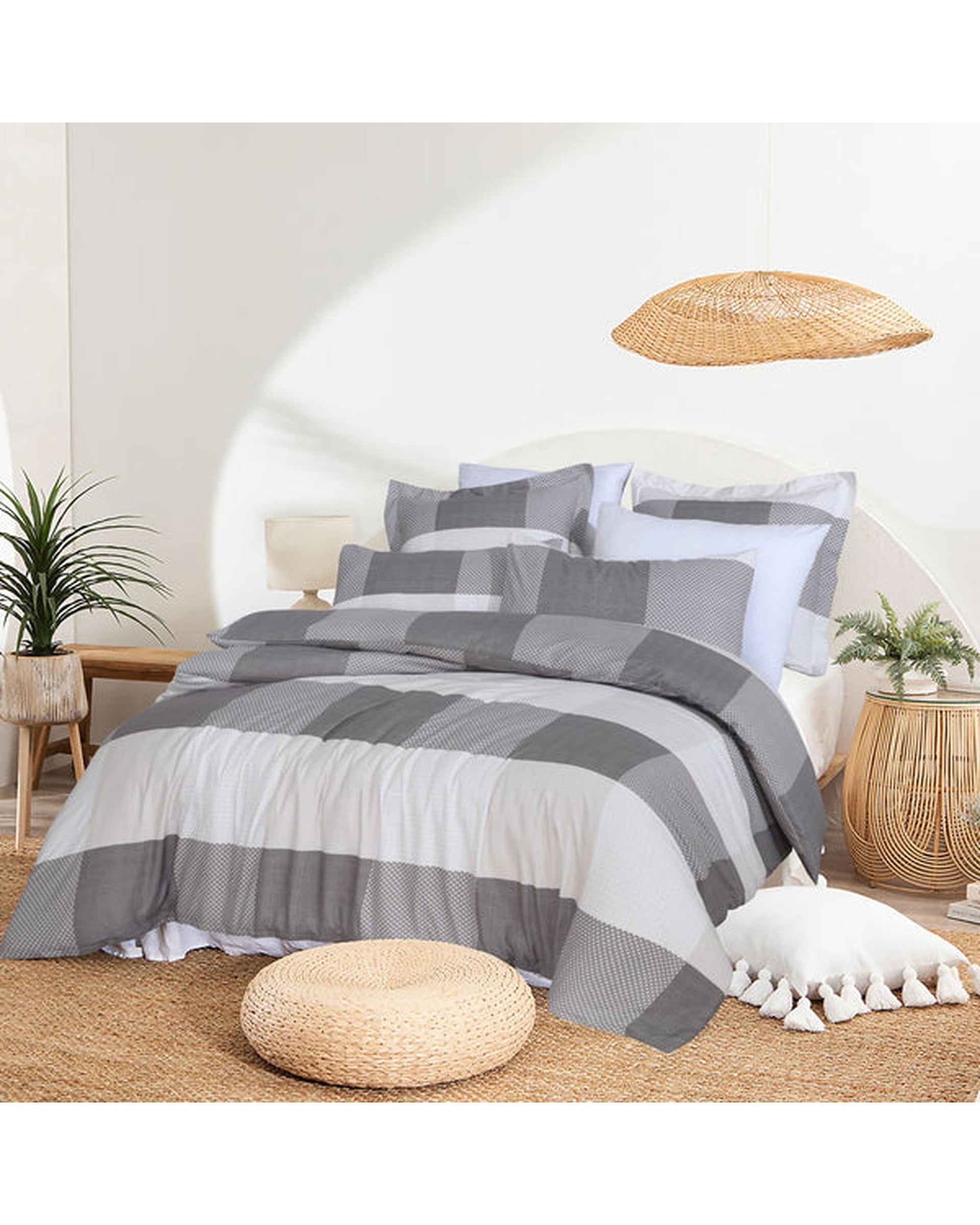 Amsons Quilt Cover Amsons Quilt Cover Set with Extra Standard Pillow Covers - Grey Check