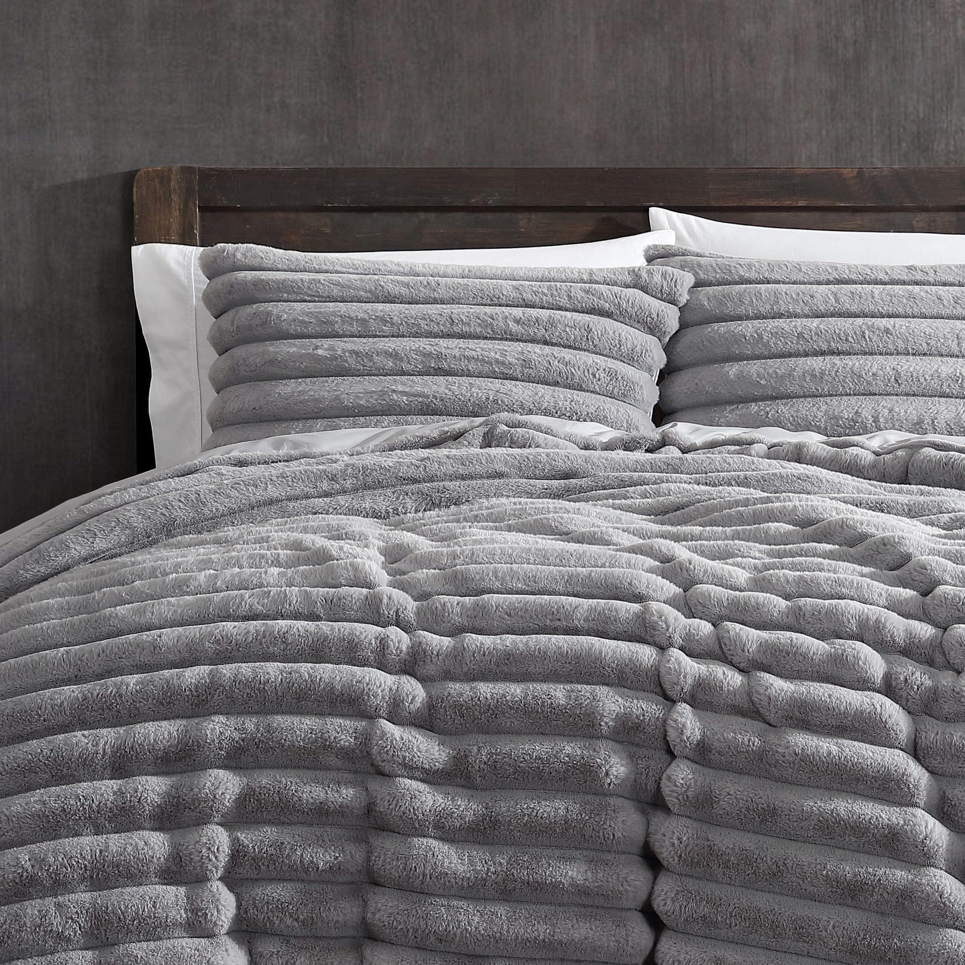 Ardor Bedding Quilt Cover ARDOR BOUDOIR "Jax" CHUNKY FAUX FUR  SMOKE QUILT COVER SET
