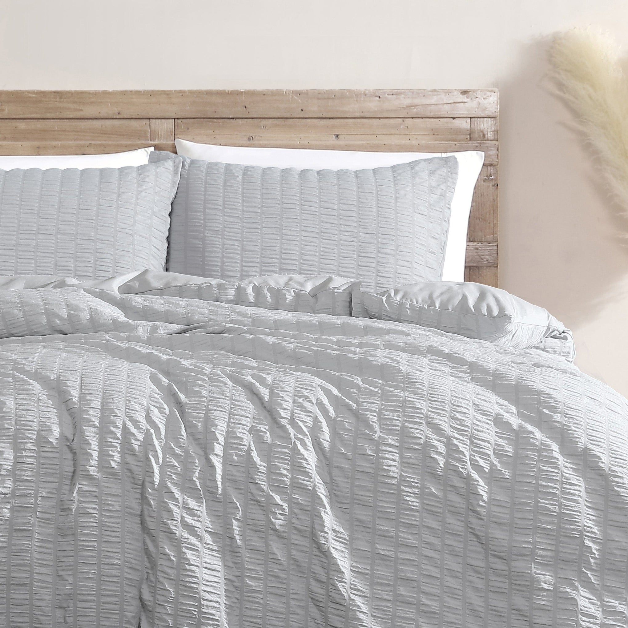 Ardor Bedding Quilt Cover Queen / Silver ARDOR BOUDOIR "Byron" SEERSUCKER STRIPES QUILT COVER SET