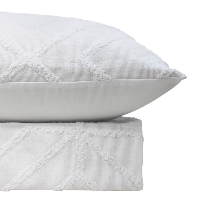 Bas Phillips Quilt Cover Bas Phillips Kalinda Tufted Quilt Cover Set - WHITE