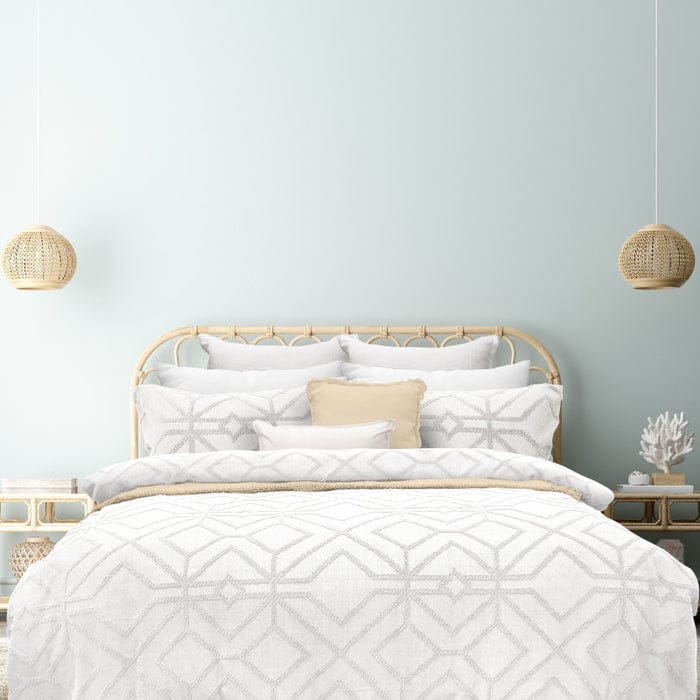 Bas Phillips Quilt Cover Bas Phillips Kalinda Tufted Quilt Cover Set - WHITE