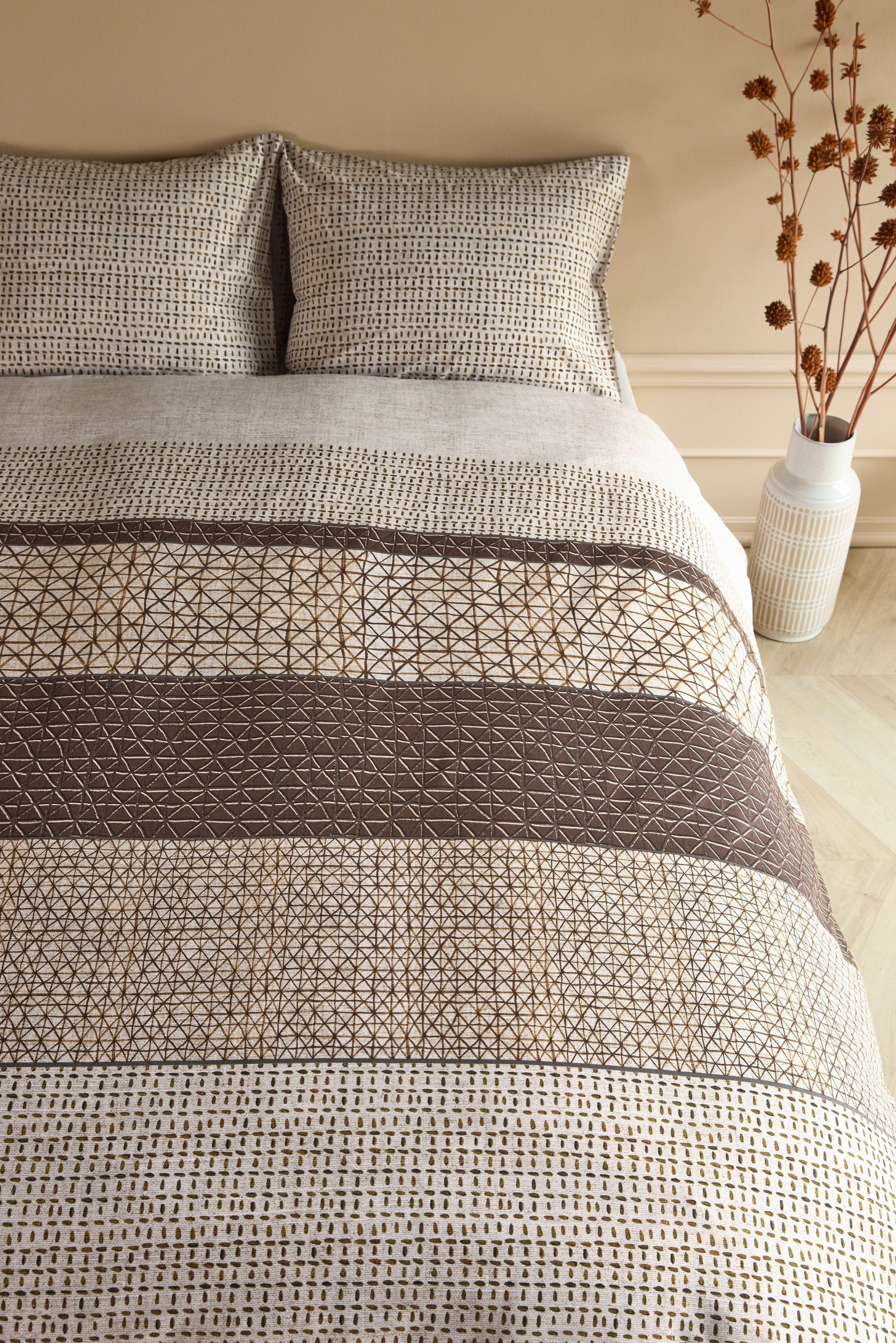 Bedding House Quilt Cover Bedding House Mathis Natural Quilt Cover Set