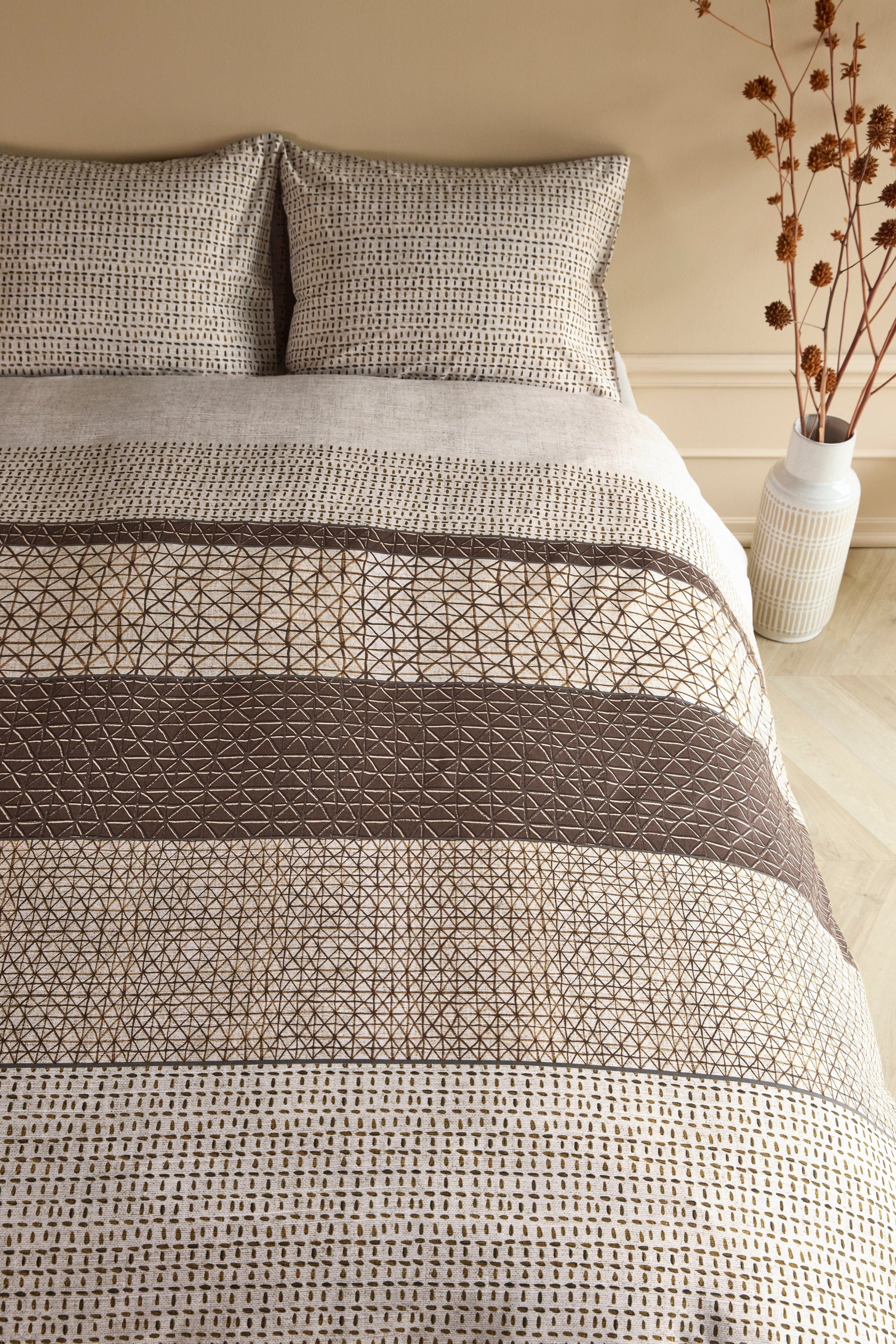 Bedding House Quilt Cover Bedding House Mathis Natural Quilt Cover Set