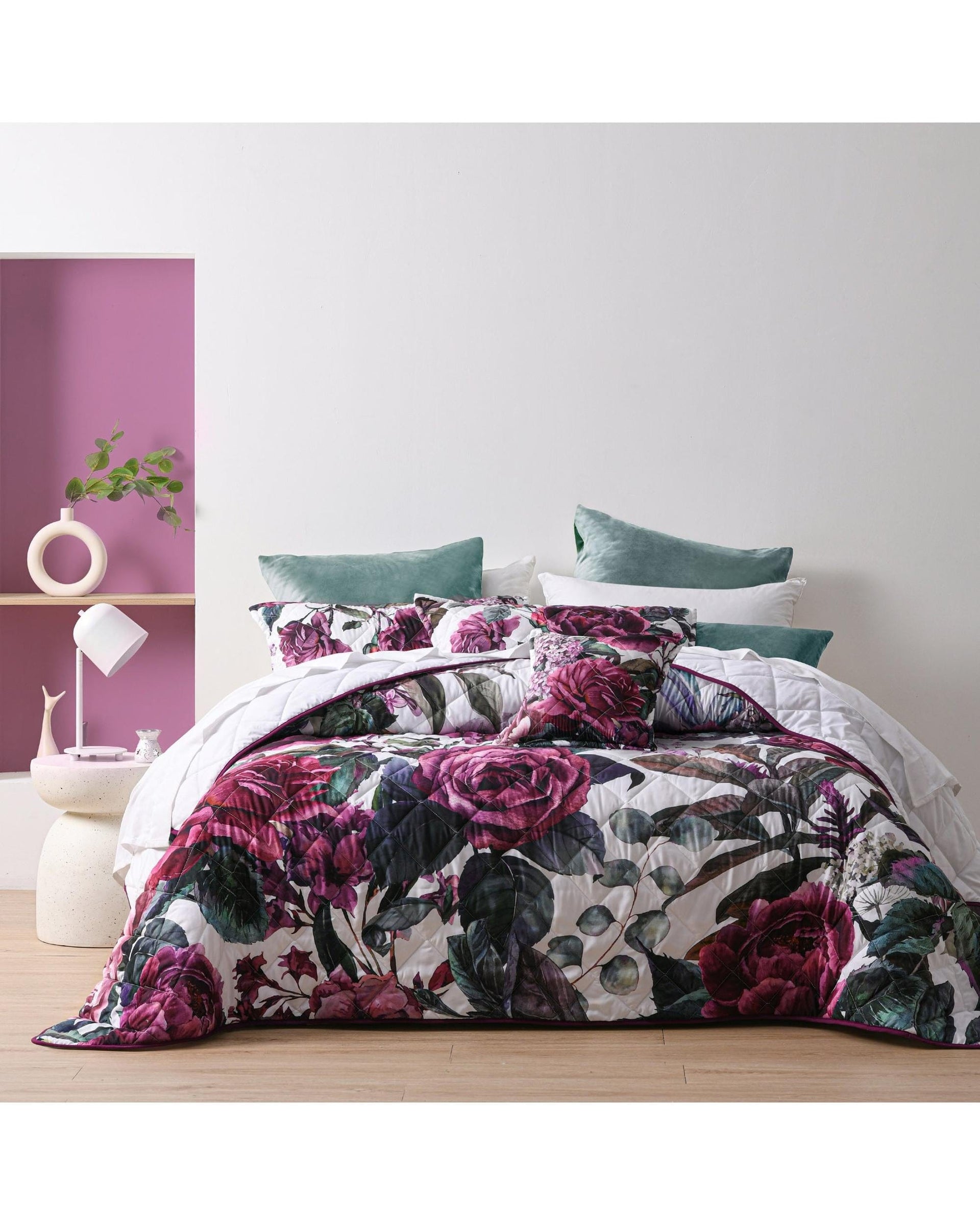 Bianca Bedding Coverlet Bianca Bedding ABIGAIL Berry Polyester Bedspread Set