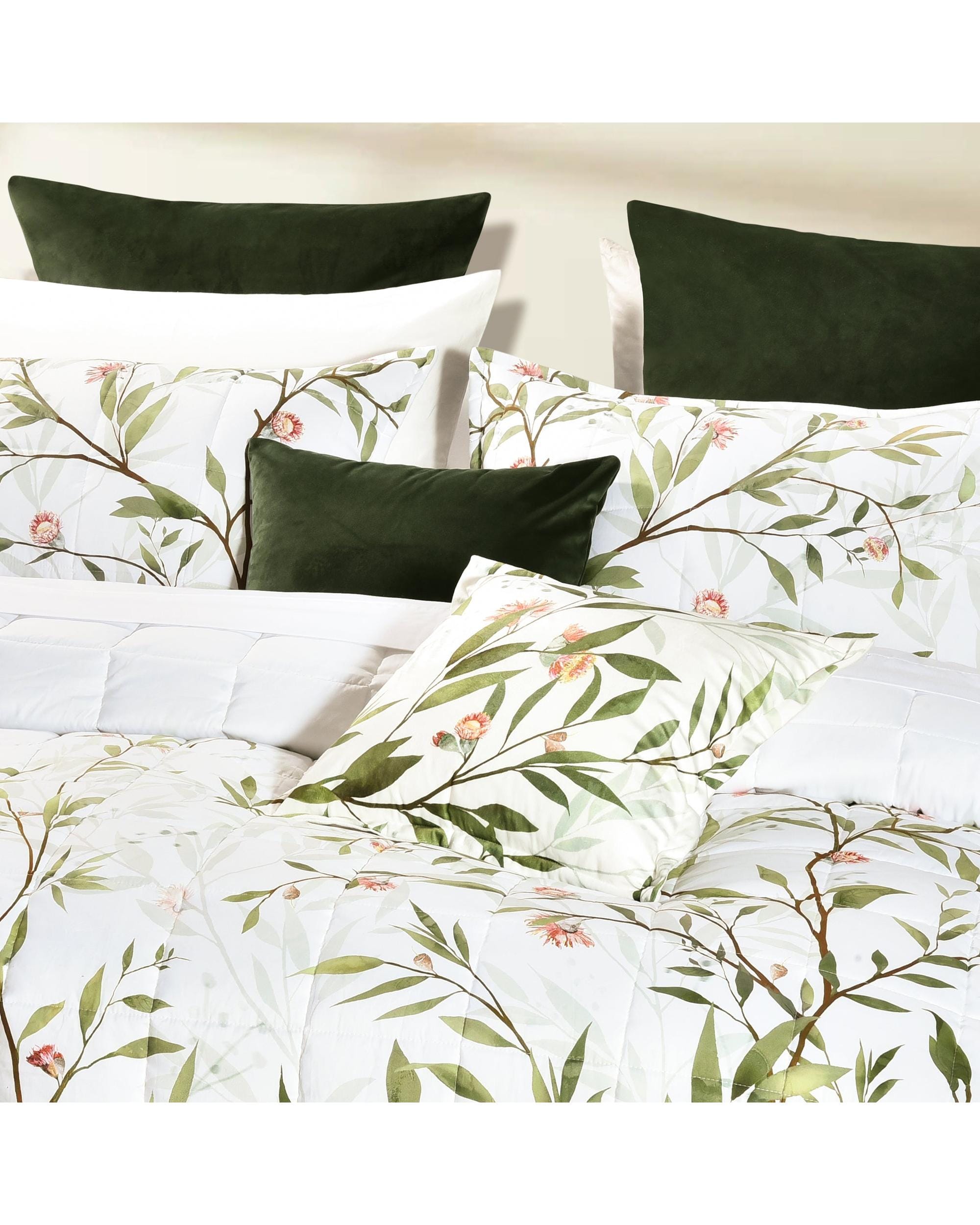 Bianca Bedding Coverlet Bianca Bedding CORYMBIA White Polyester Coverlet Set