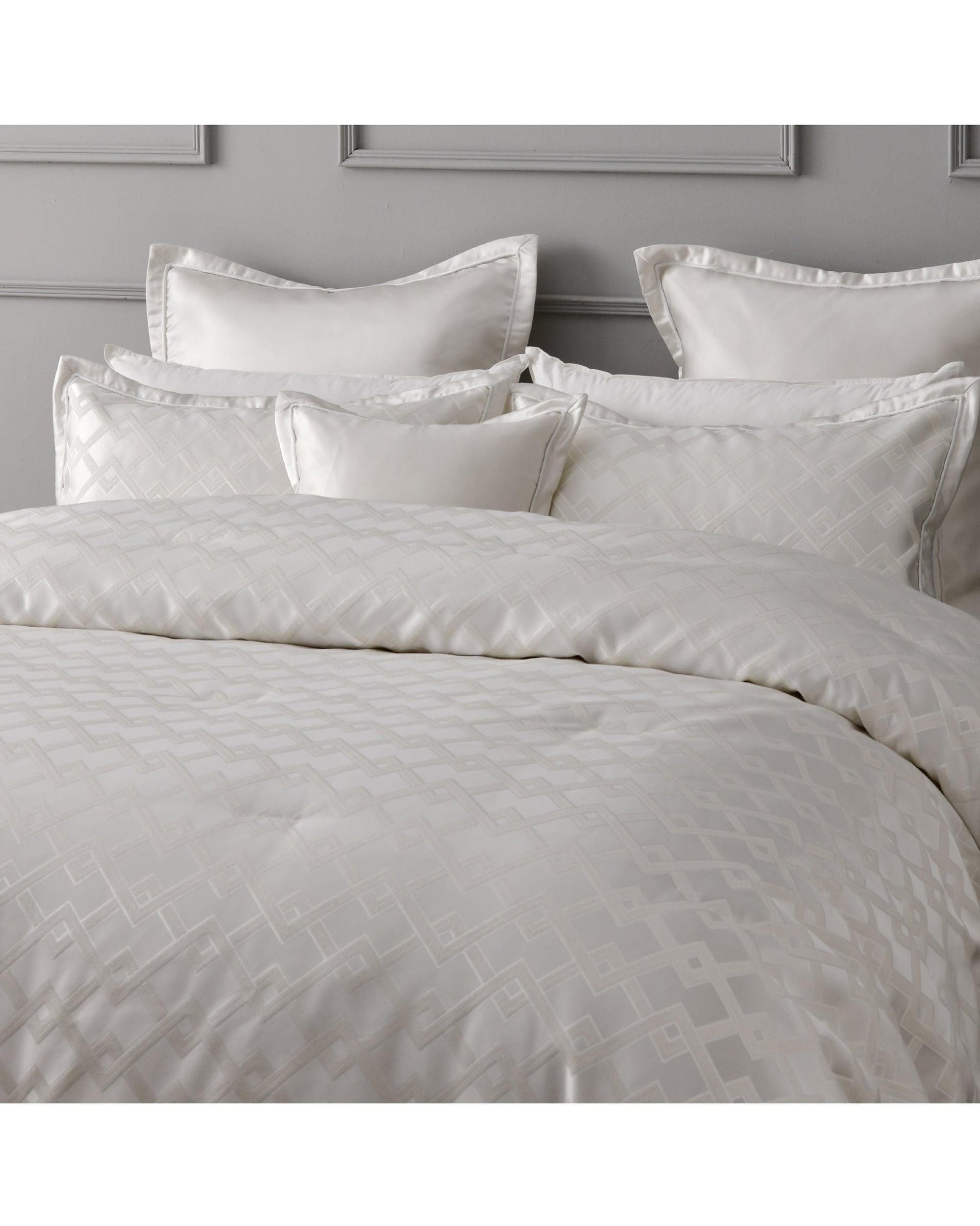 Bianca Bedding Comforter Bianca Bedding FIRENZE Pearl 6-Piece Comforter Set