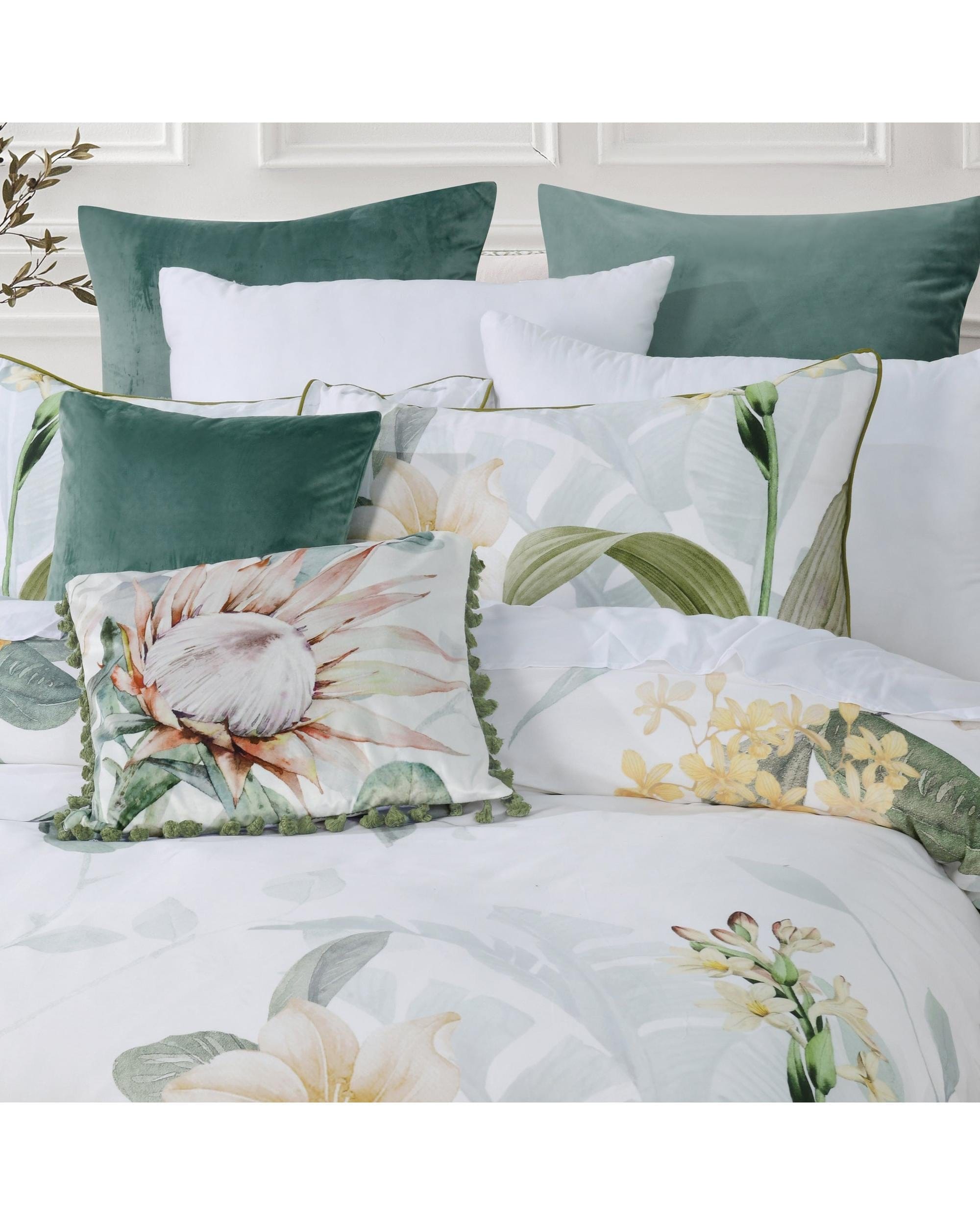 Bianca Bedding Quilt Cover Bianca Bedding Helensvale White Cotton Sateen Quilt Cover Set