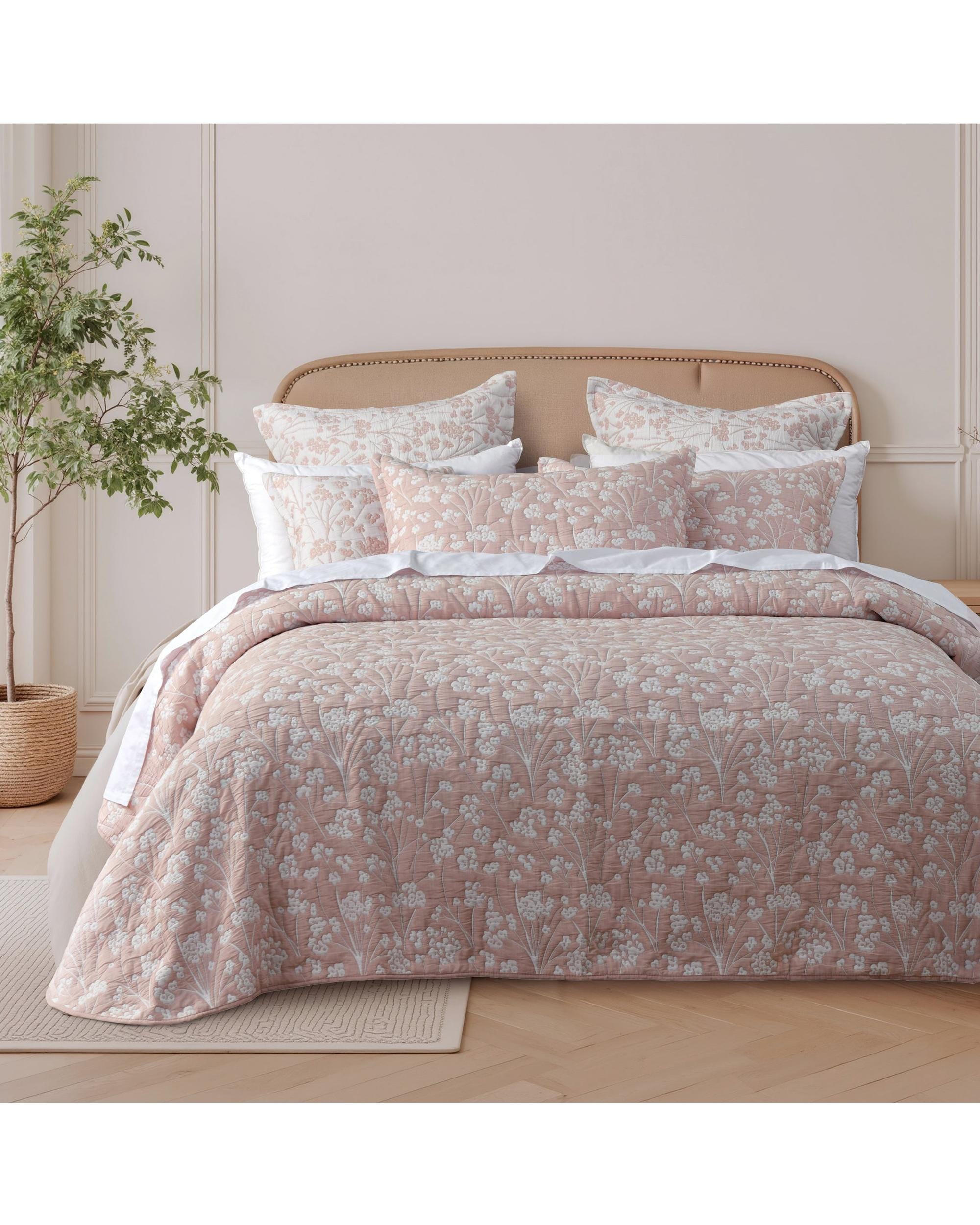 Bianca Bedding Comforter Bianca Bedding Myra Blush Polyester/Cotton Bedspread Set