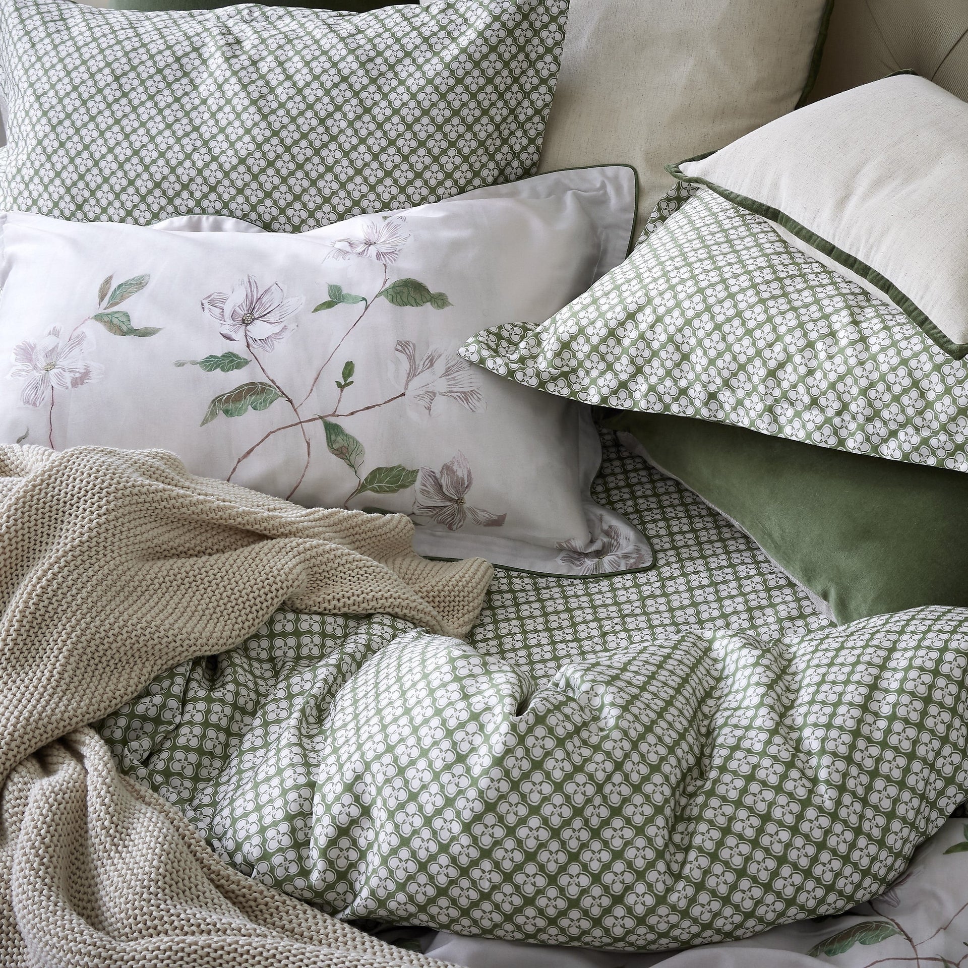 Christy Bath Mat Christy | Magnolia Quilt Cover Set