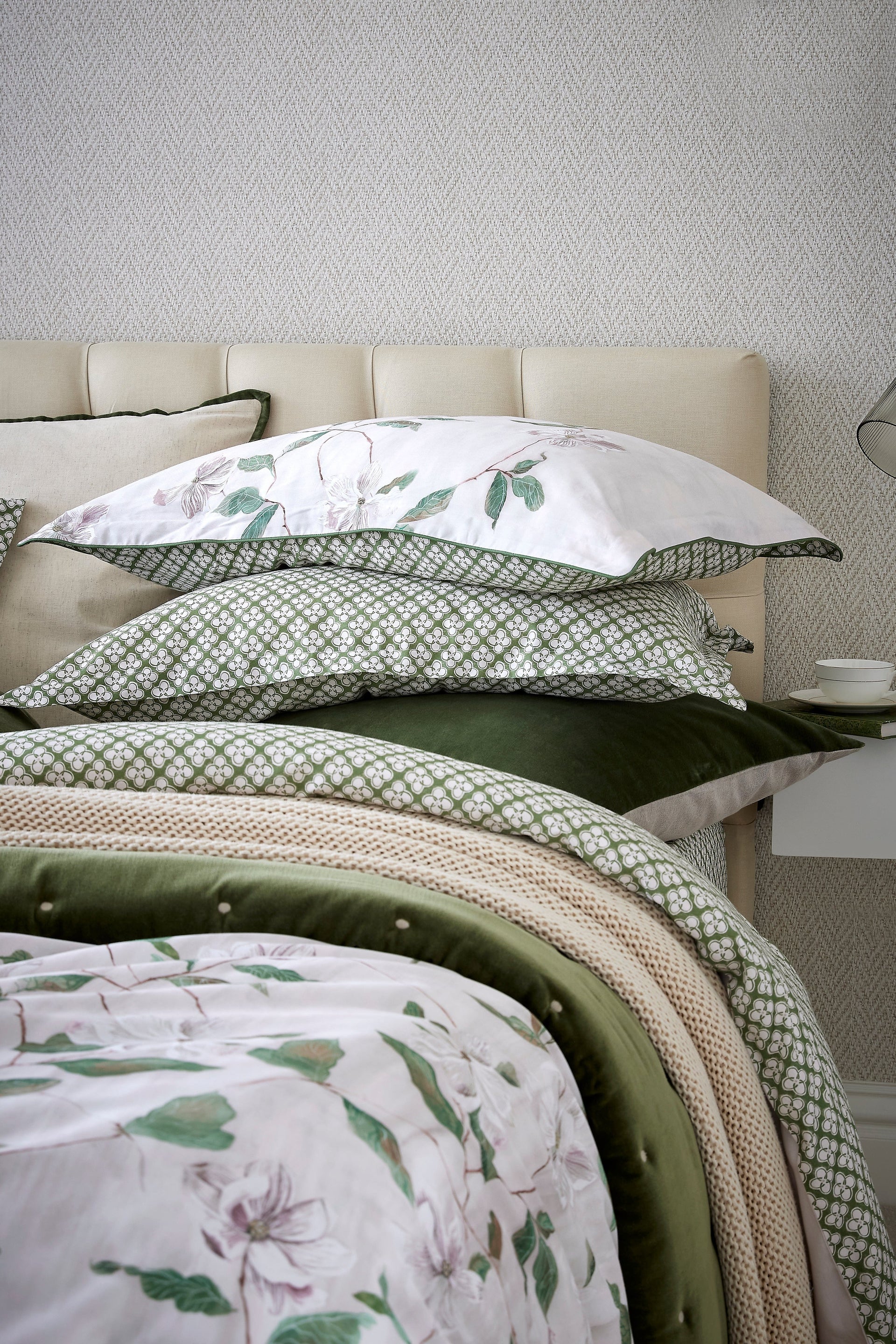Christy Bath Mat Christy | Magnolia Quilt Cover Set