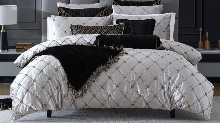 DaVinci JULIENNE PLATINUM QUILT COVER DaVinci