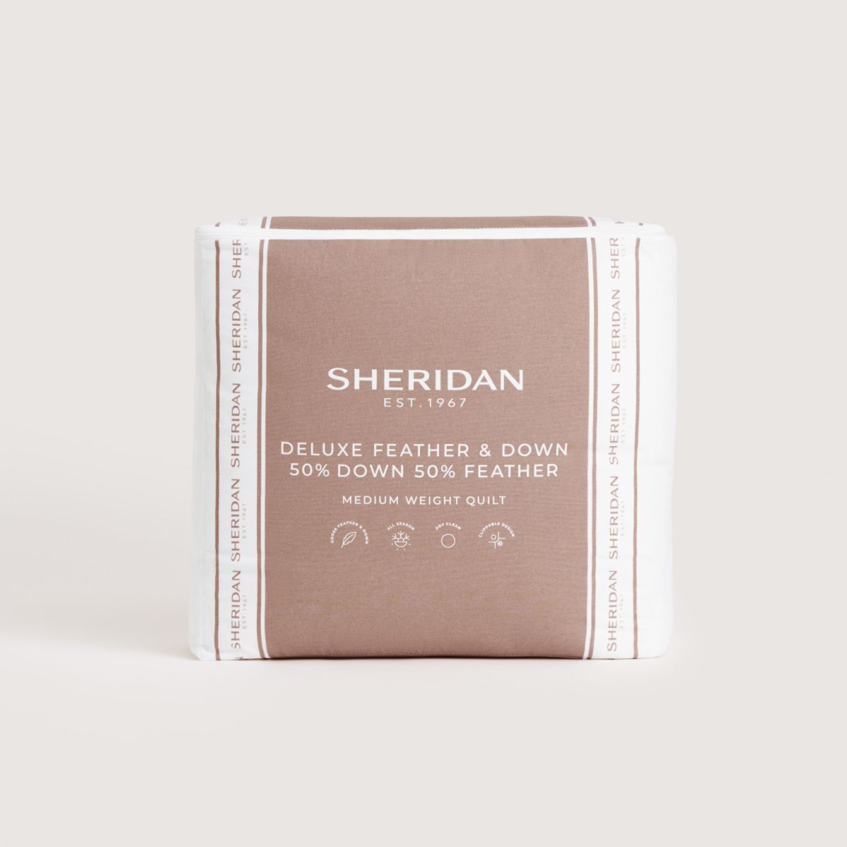SHERIDAN DELUXE MEDIUM 50% Goose Down 50% Goose Feather Quilt