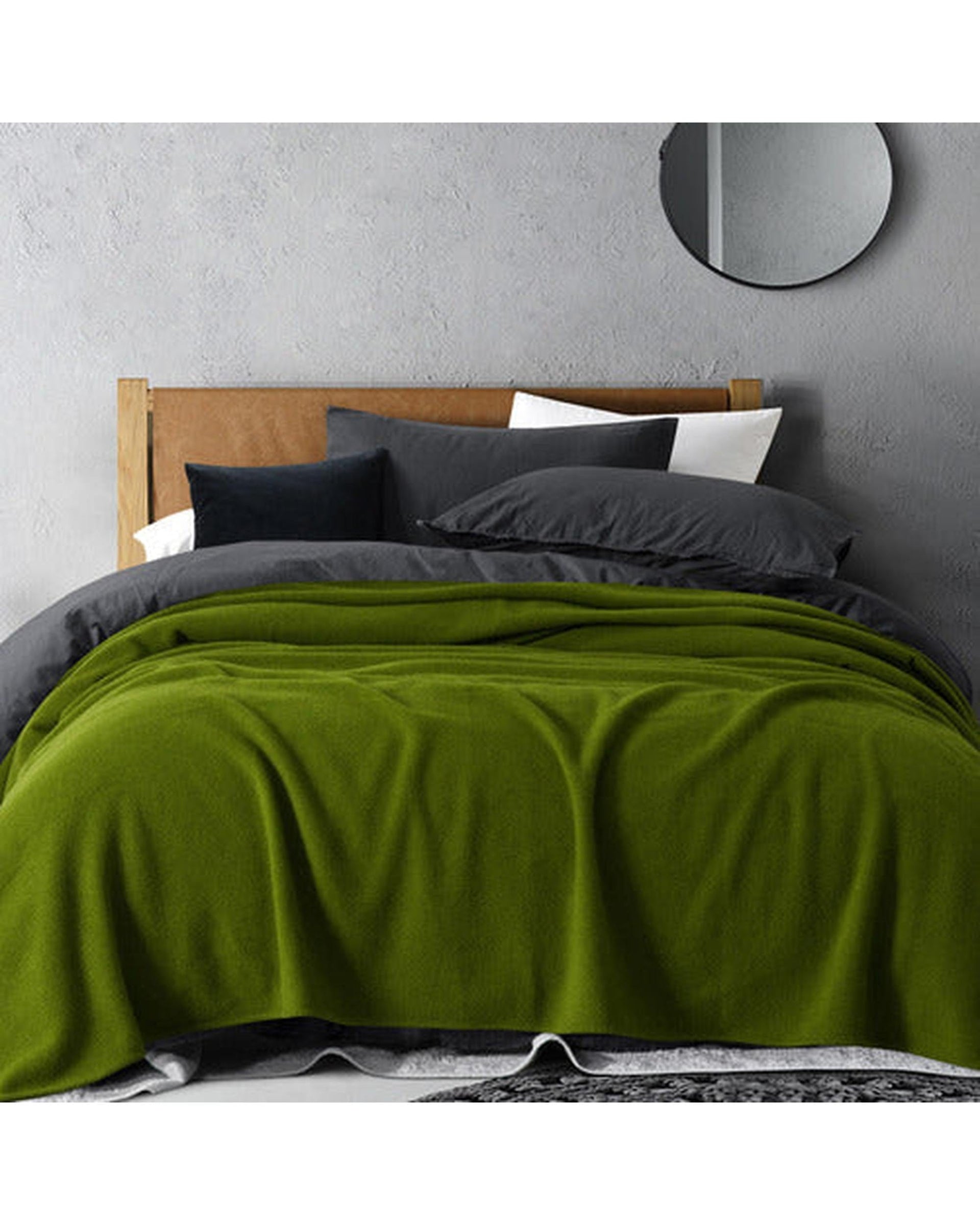 Laconia Blanket LACONIA 400gsm wool blanket  - Moss Green