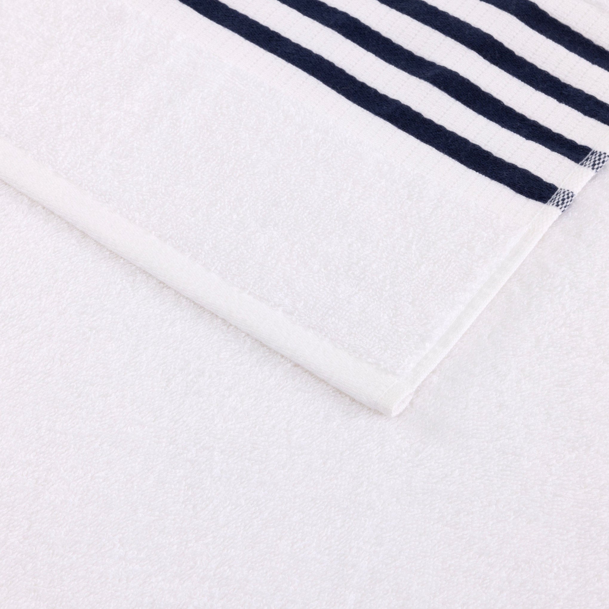 LaCoste Bath Sheet LACOSTE "LCOURTLI" 90X150CM Bath Sheet