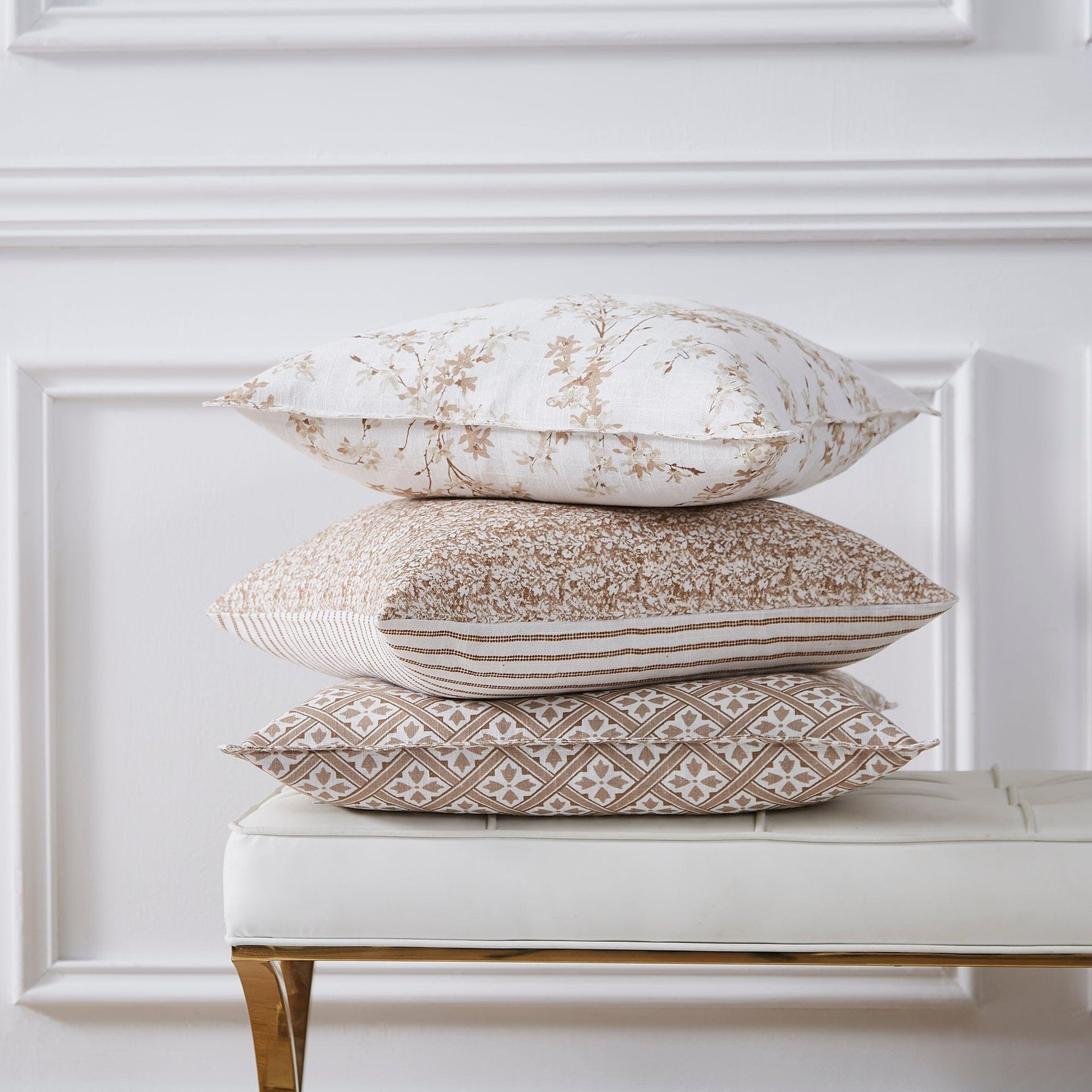 Laura Ashley Cushion LAURA ASHLEY | FORSYTHIA TRUFFLE 50X50CM FILLED CUSHION