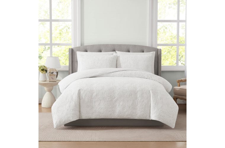 Laura Ashley Quilt Cover LAURA ASHLEY TRAILING LAURI QUILT COVER SET