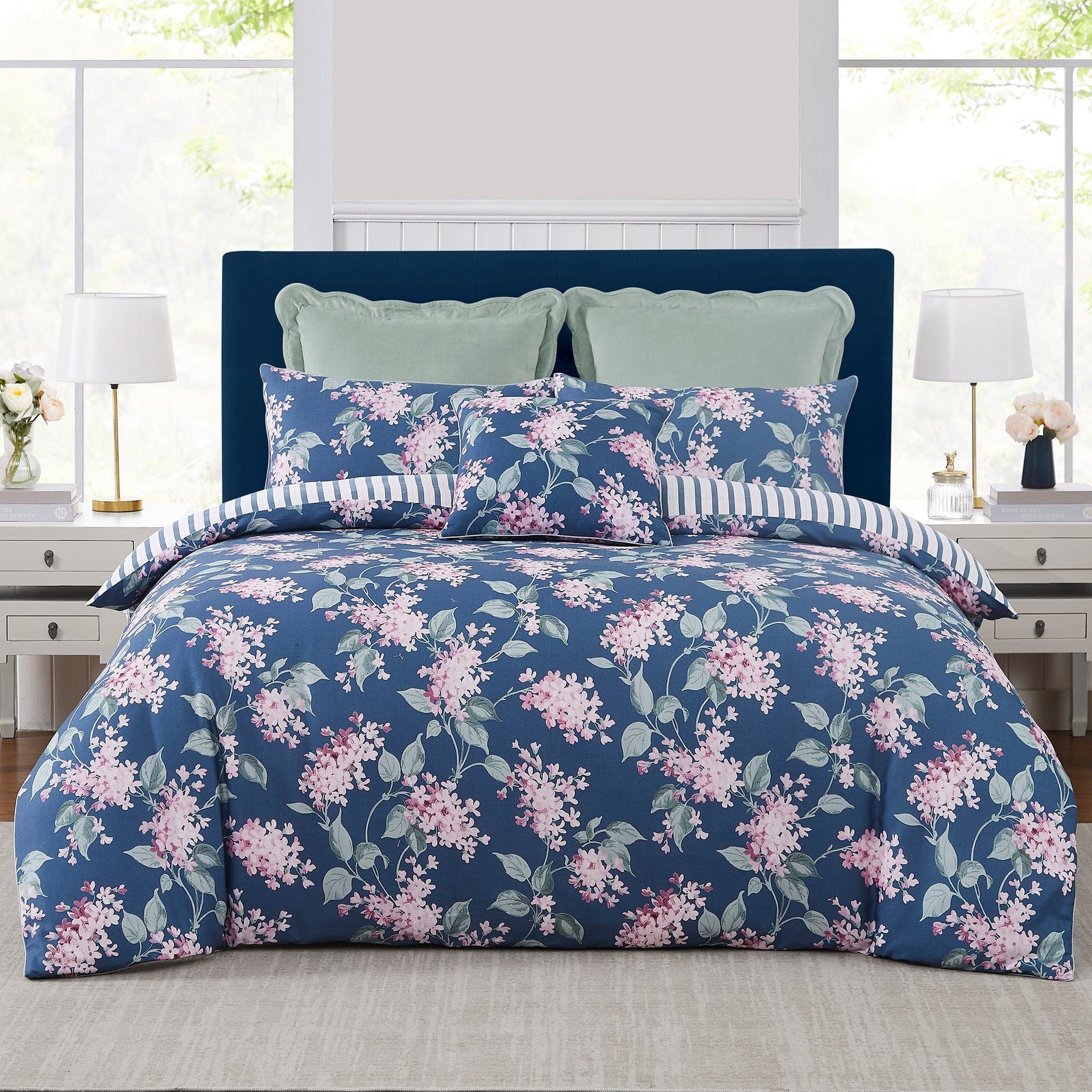 Laura Ashley Quilt Cover LAURA ASHLEY TRAILING VINT QUILT COVER SET