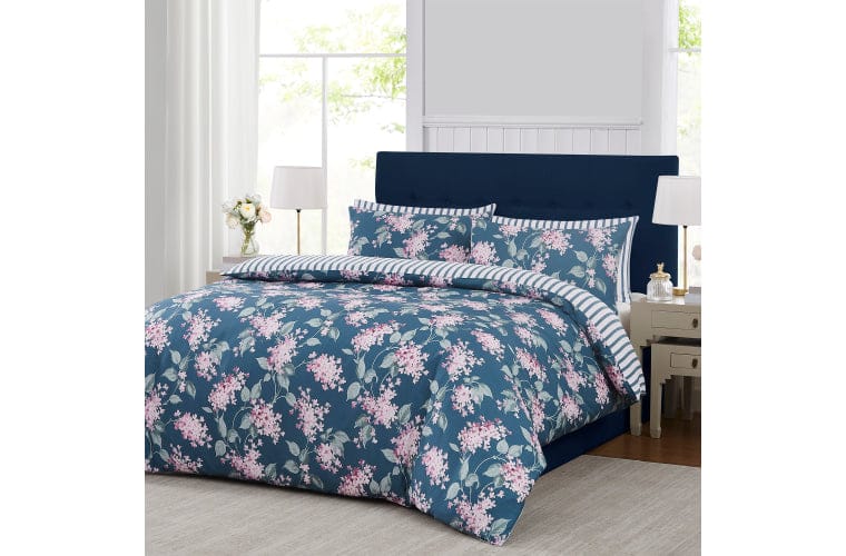 Laura Ashley Quilt Cover LAURA ASHLEY TRAILING VINT QUILT COVER SET
