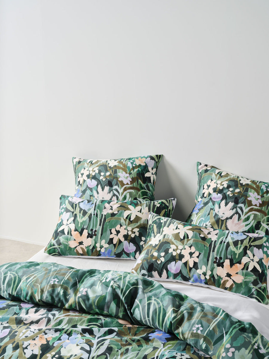 LINEN HOUSE  AUBREY | MULTI QUILT COVER Linen House