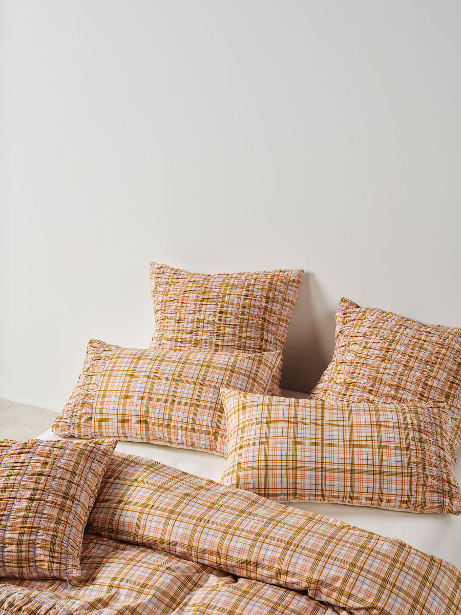 LINEN HOUSE DARCY | MULTI QUILT COVER Linen House