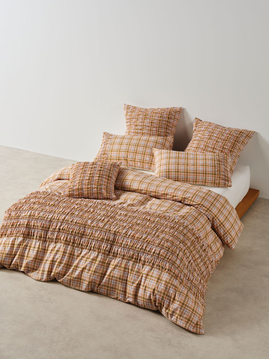 LINEN HOUSE DARCY | MULTI QUILT COVER Linen House